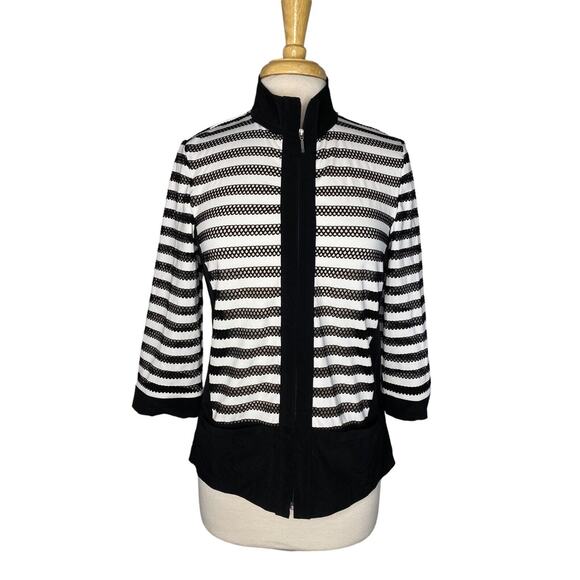 CHICOS WEEKENDS Black White Mesh Striped Lightweight Zip Jacket Size Small (0) - Picture 1 of 9